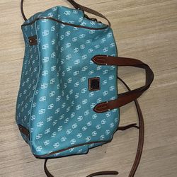 Dooney & Bourke Bag