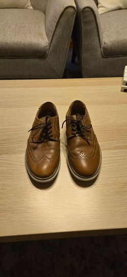 Kids dress shoes size 1