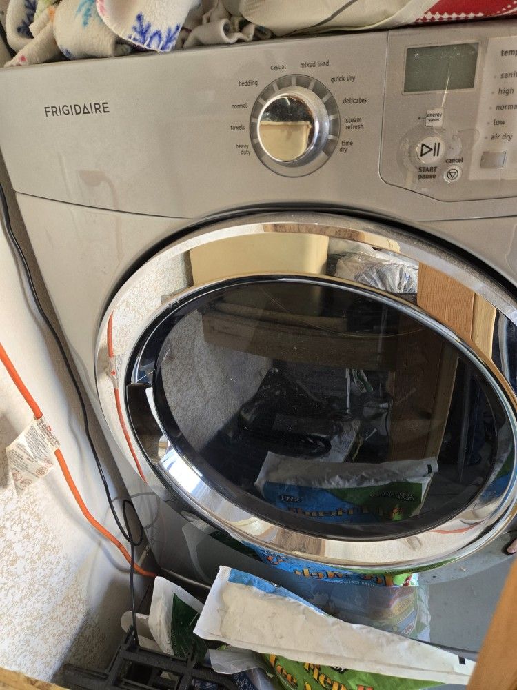 Frigidaire Dryer