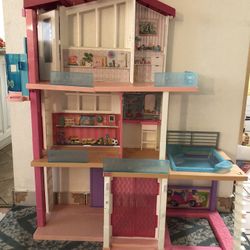 Barbie Play House