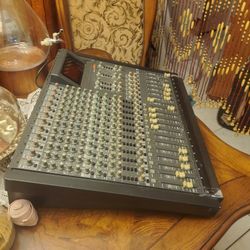 Mixer  Model 812 Fostex