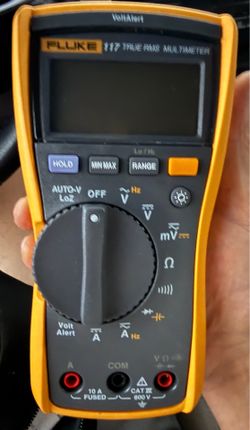 Fluke 117 True-RMS Digital Electrician's Multimeter with Non-Contact Voltage