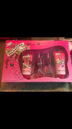 Signature Inked Body Lotion and perfume set