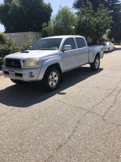 2008 Toyota Tacoma real nice work truck