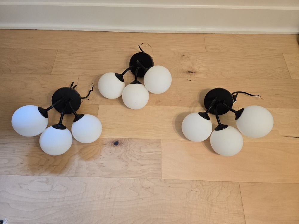 3 Light Fixtures