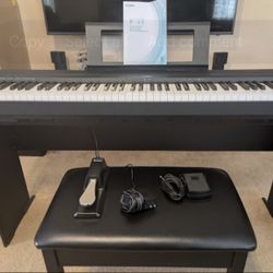 Yamaha P-45 With Many Accessories 