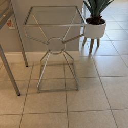 Glass-top Metal Side Table 