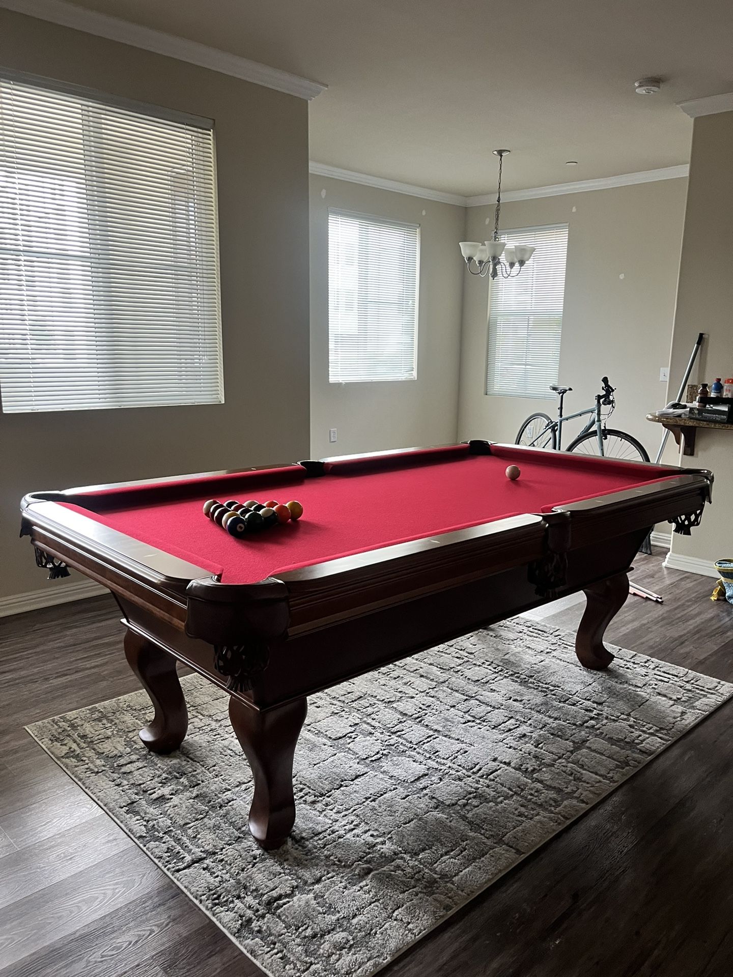 7ft Pool Table ( Free Delivery & Set Up )