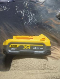 Dewalt 20v  XR 3.5AH