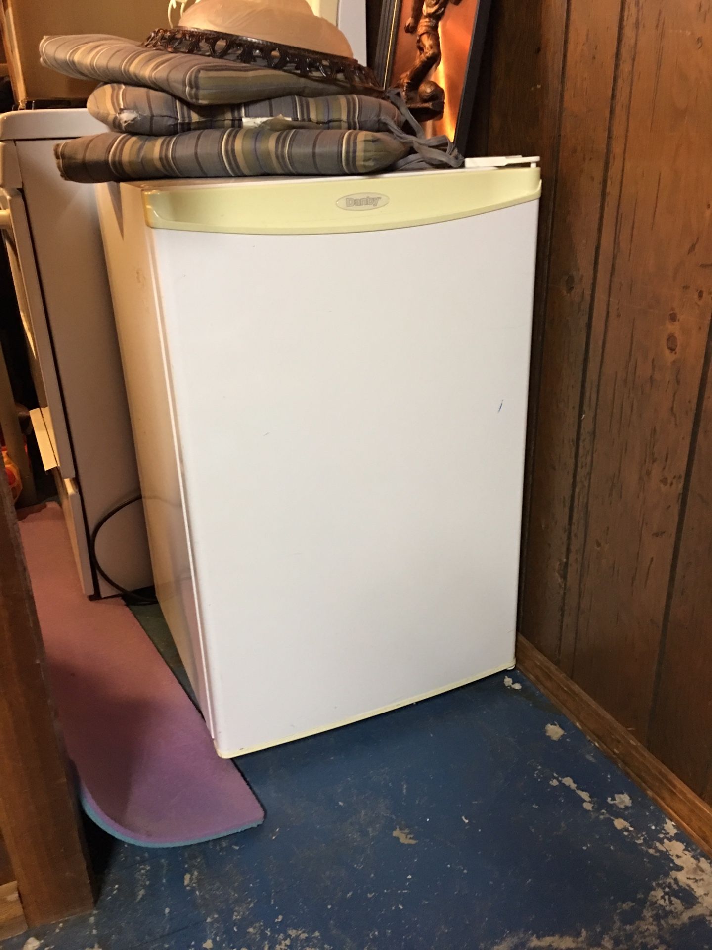 Mini Fridge