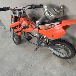 3 Dirtbikes The Blue Is All There The Ktm Has The Engine In The Box They Been Seating In My Garage For A Few Years