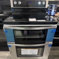 Whirlpool 6.7 Cu. Ft. Electric Double Oven