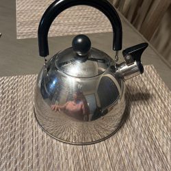 Tea kettle