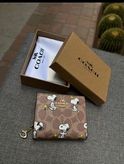 Snoppy wallet new
