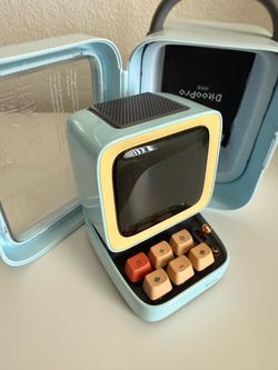 Divoom Ditoo Pro Retro Pixel Art Game Bluetooth Speaker with 16X16 LED App Controlled Front Screen (Blue)
