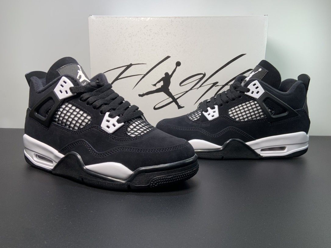  JORDAN 4 RETRO ’WHITE THUNDER  many more styles and colors all available