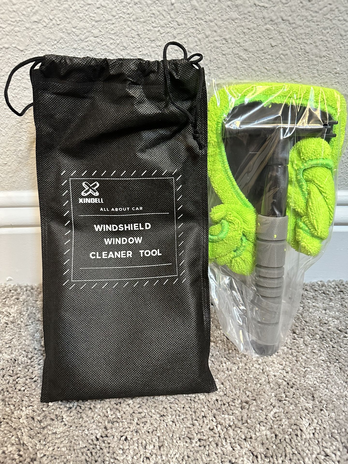 Windshield Cleaner -Microfiber