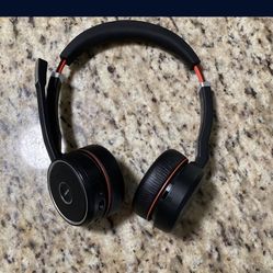 Jabra Wireless Headphones With mic/anc 