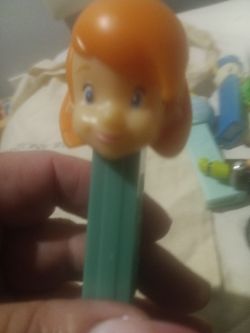 Pez dispenser