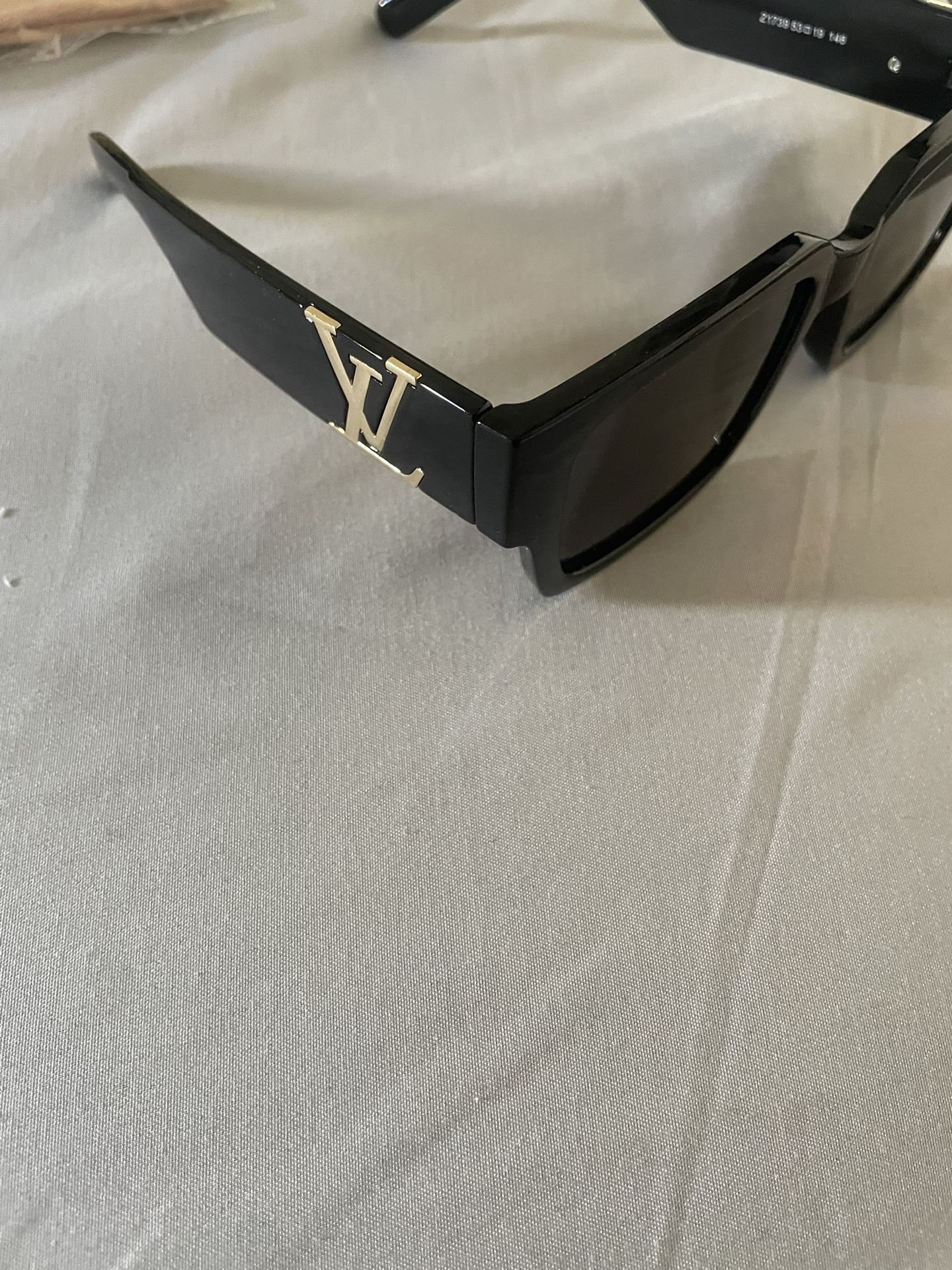 LV Glasses