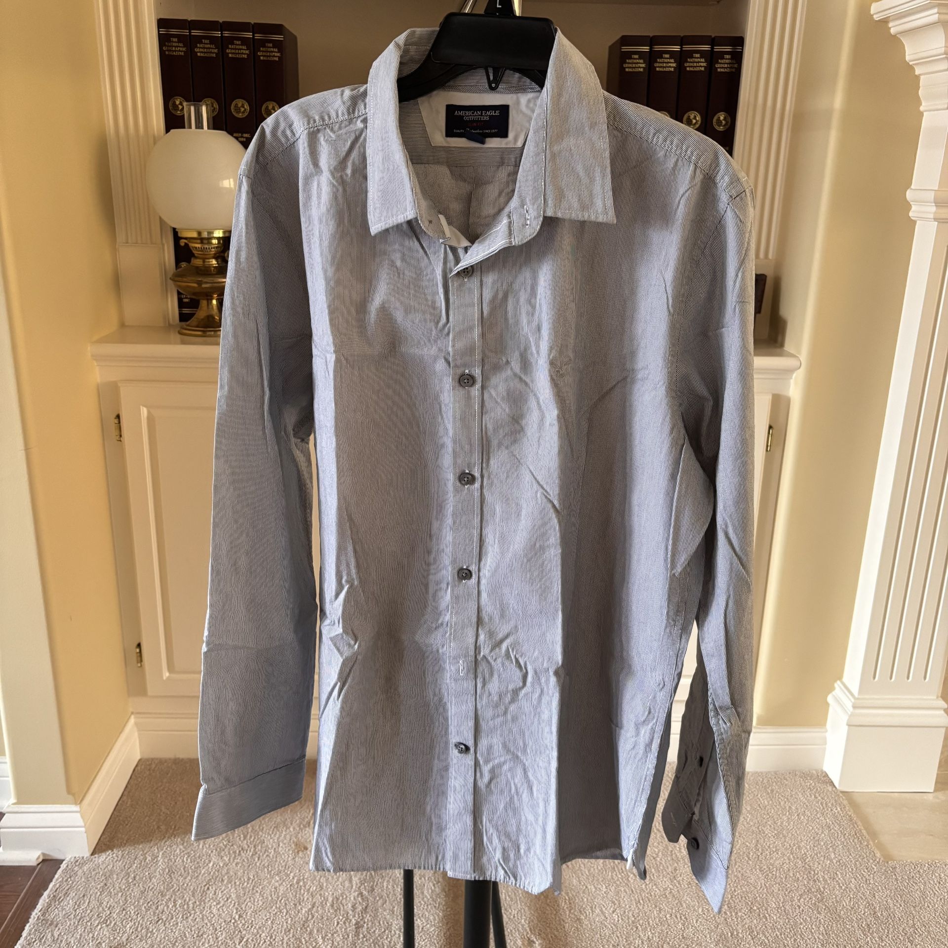 American Eagle Men’s Slim Fit Button Down Long Sleeve Shirt XL