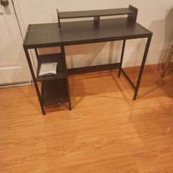 Gaming/ Computer Desk 39"