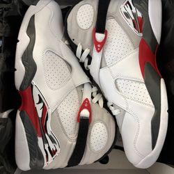 Jordan 8 Bugs Bunny
