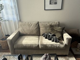 Loveseat