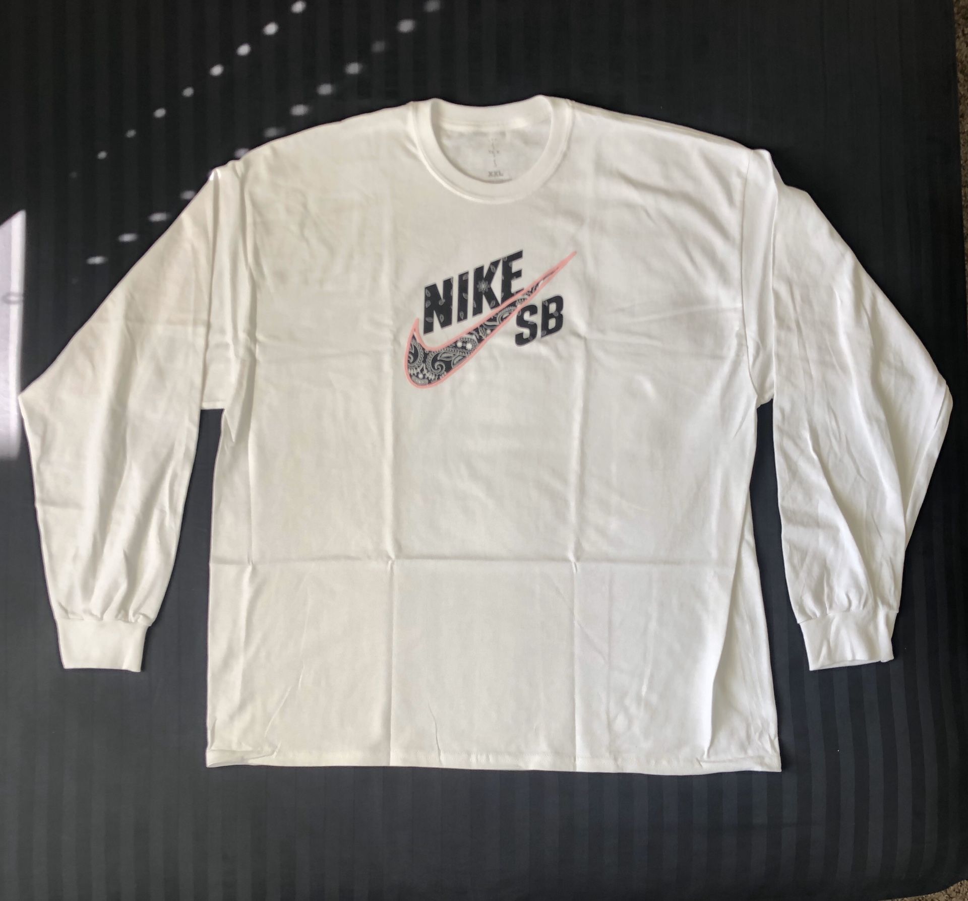 Nike SB Travis Scott Cactus Jack Long Sleeve t-shirt Men’s Sz XXL 2xl