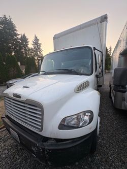 2008 frieghtliner m2 106