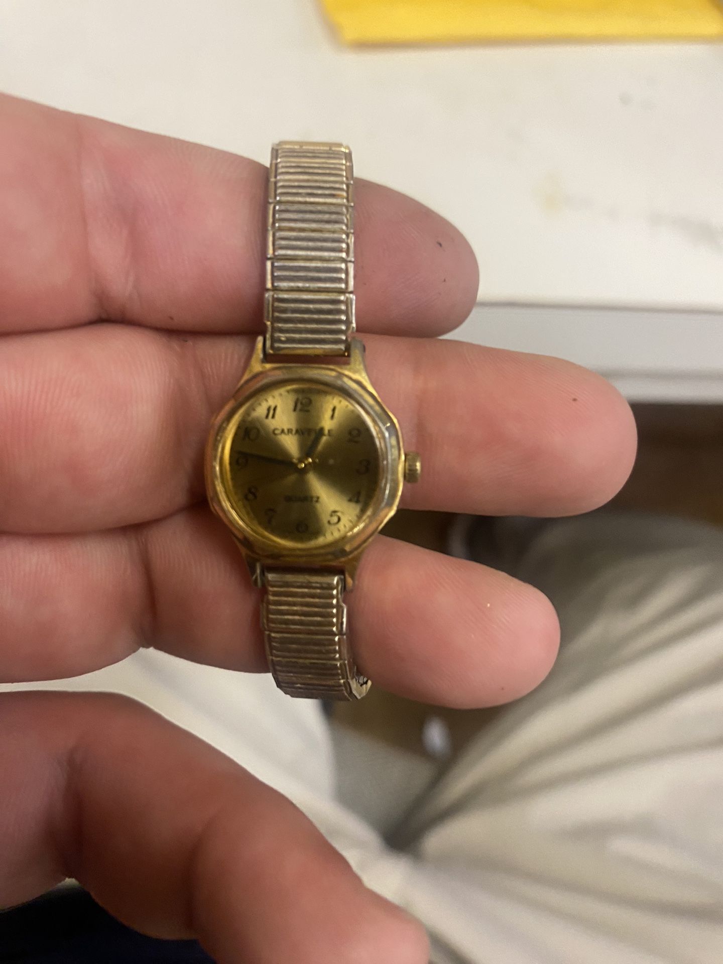 Vintage Caravelle Gold Tone Women’s Watch!