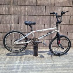Tony HAWK 20 INCH BMX bike