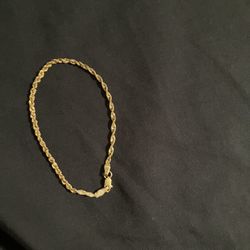 10k Gold Bracelet 