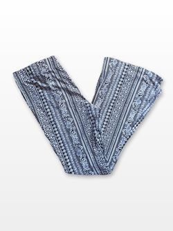 No Boundaries Cropped Flare Leggings Black White Boho Print Paisley Floral Size S (3-5) Soft Stretch