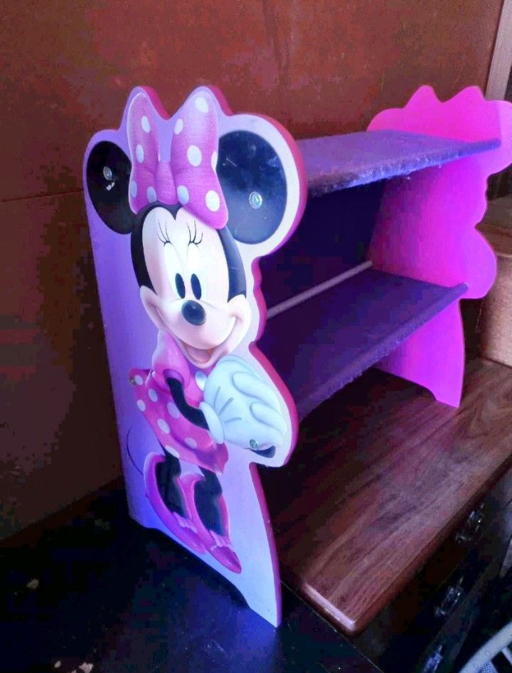 Disney Minnie Mouse Shoe Storage Shelf