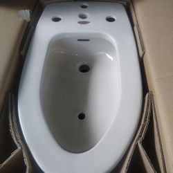 Bidet BT773B#03 Carrollton Toto