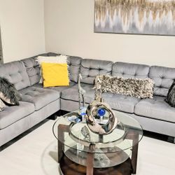 Sectional Sofa/ Couch 