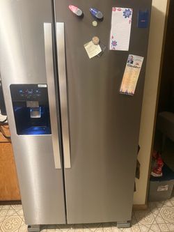 Samsung Stainless Steel Side-by-Side Refrigerator