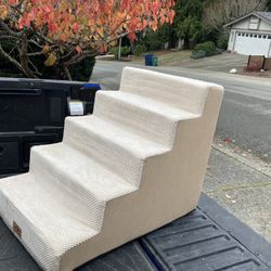 Pet Dog Cat Kitty Stairs Lightweight Hard Foam Steps 24” High House Home Couch Bed like New