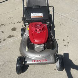 Fully Serviced Honda Quadra Cut Mower With Warranty