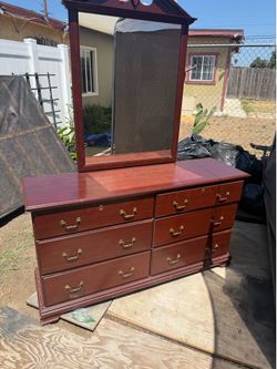 Cherry wood dresser with mirror