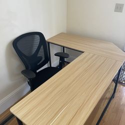 L-Shaped Office Desk And Chair