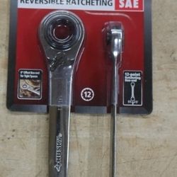 Husky HQRRW2PCSAE 1000029809 2Piece Quad Drive Reversible Ratcheting Wrench Set.