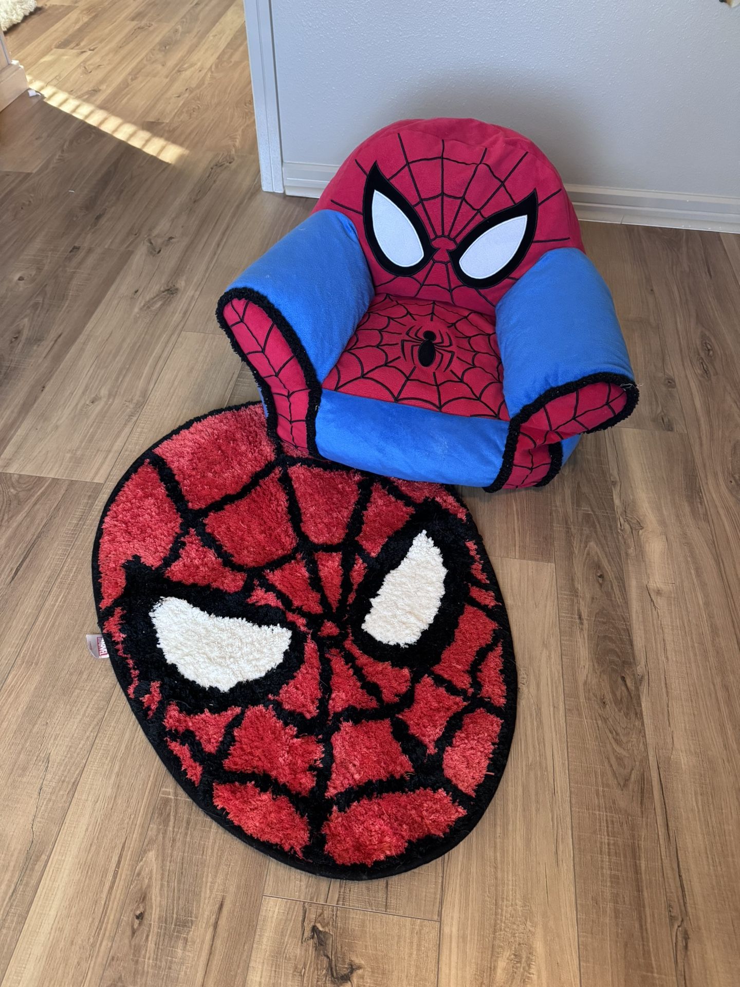 Spiderman Kid Chair And Rug