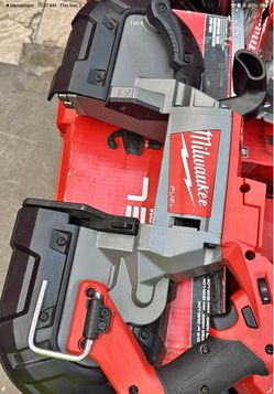 Milwaukee m18 fuel deep cut band saw tool only