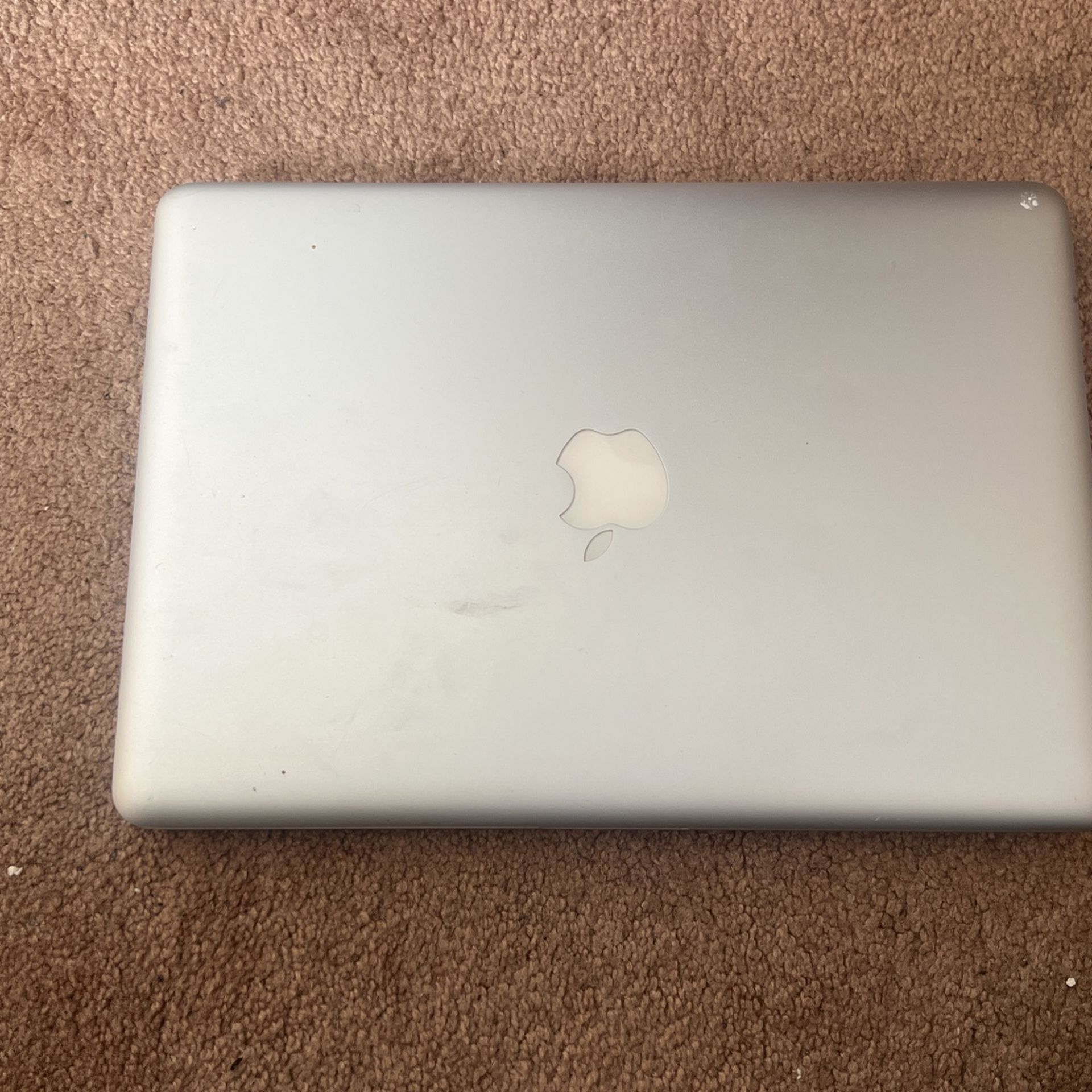MacBook