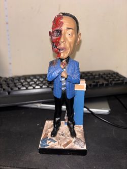 Breaking Bad Gus Fring Bobble Head