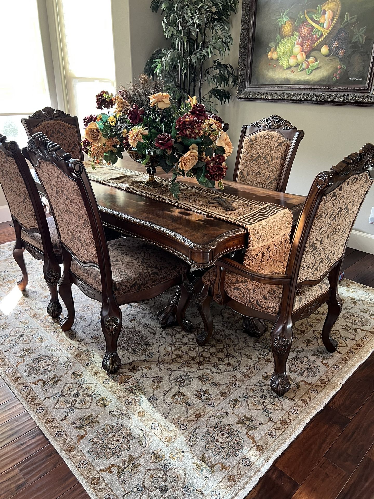 Dining Room Table With 6 Chairs