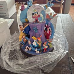 Disney Snowglobe 