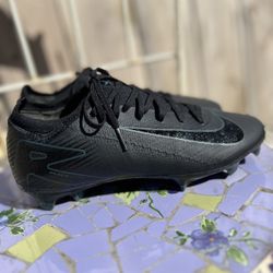 Nike Mercurial Vapor 16 Pro